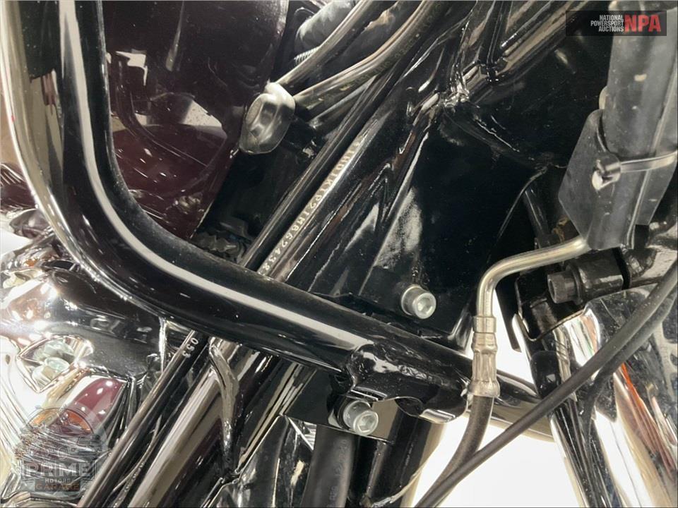 2021 Harley-Davidson FLTRXS ROAD GLIDE SPECIAL — фото 12