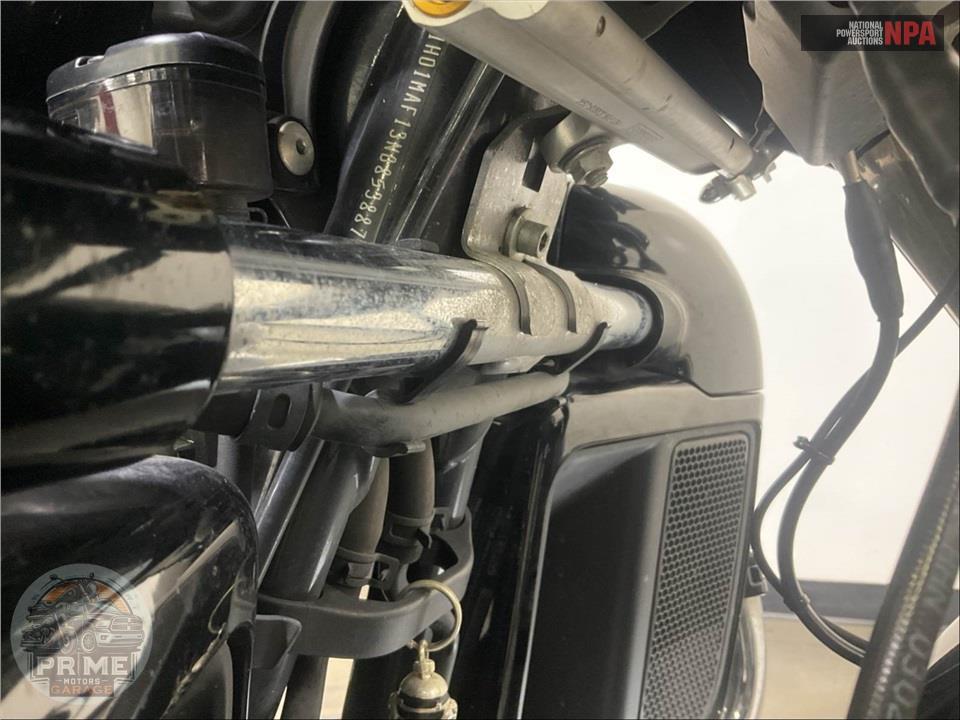 2022 Harley-Davidson FLHTCUTG TRI GLIDE ULTRA CLASSIC — фото 17