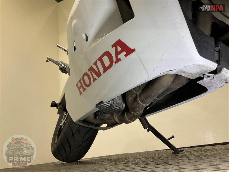 2016 Honda CBR600RRG — фото 13