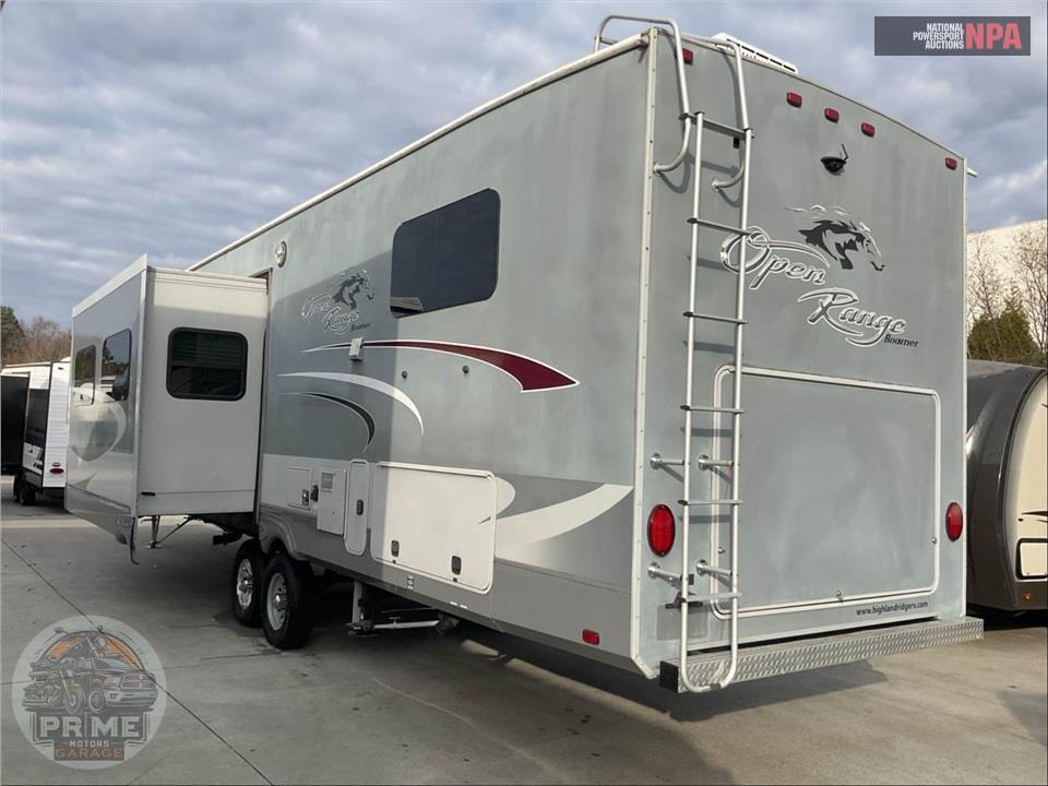 2017 Highland Ridge Rv M-376FBH - ROAMER FIFTH WHEEL SERIES — фото 3