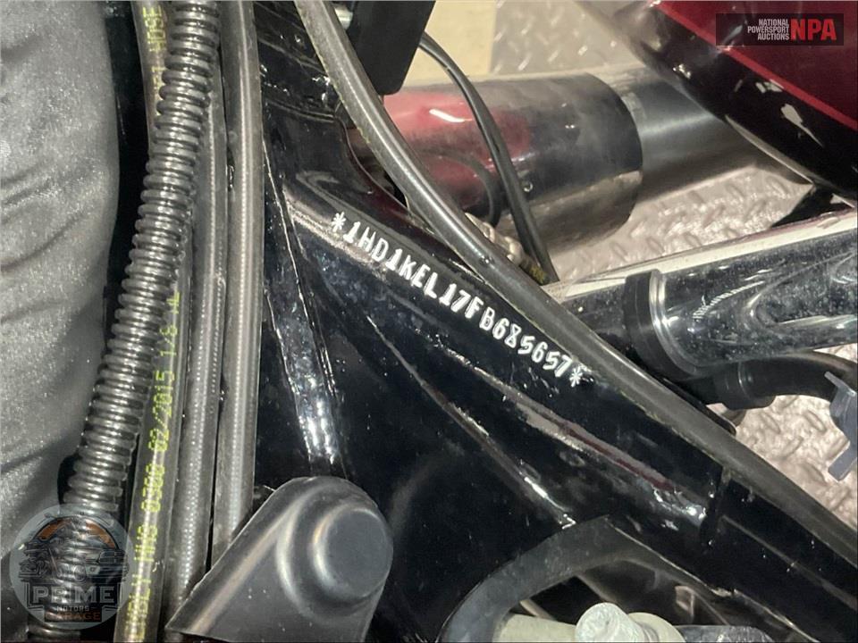2015 Harley-Davidson FLHTK ELECTRA GLIDE ULTRA LIMITED — фото 29