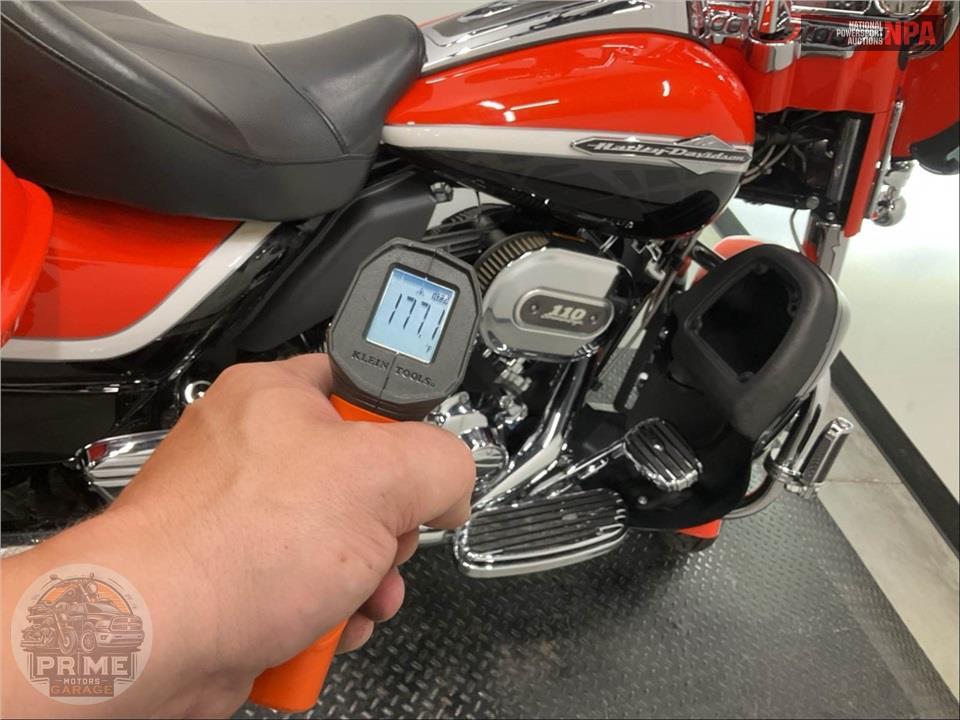 2012 Harley-Davidson FLHTCUSE7 SCREAMIN EAGLE — фото 8