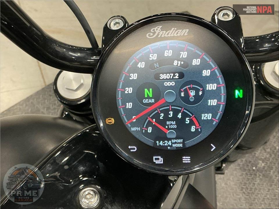 2022 Indian Motorcycle CHIEF BOBBER DARK HORSE — фото 6