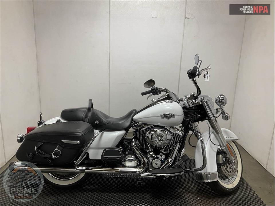 2012 HARLEY-DAVIDSON FLHRC ROAD KING CLSC