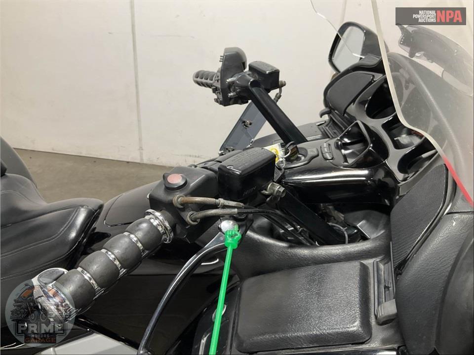 2002 Honda GL18002 GOLDWING — фото 27