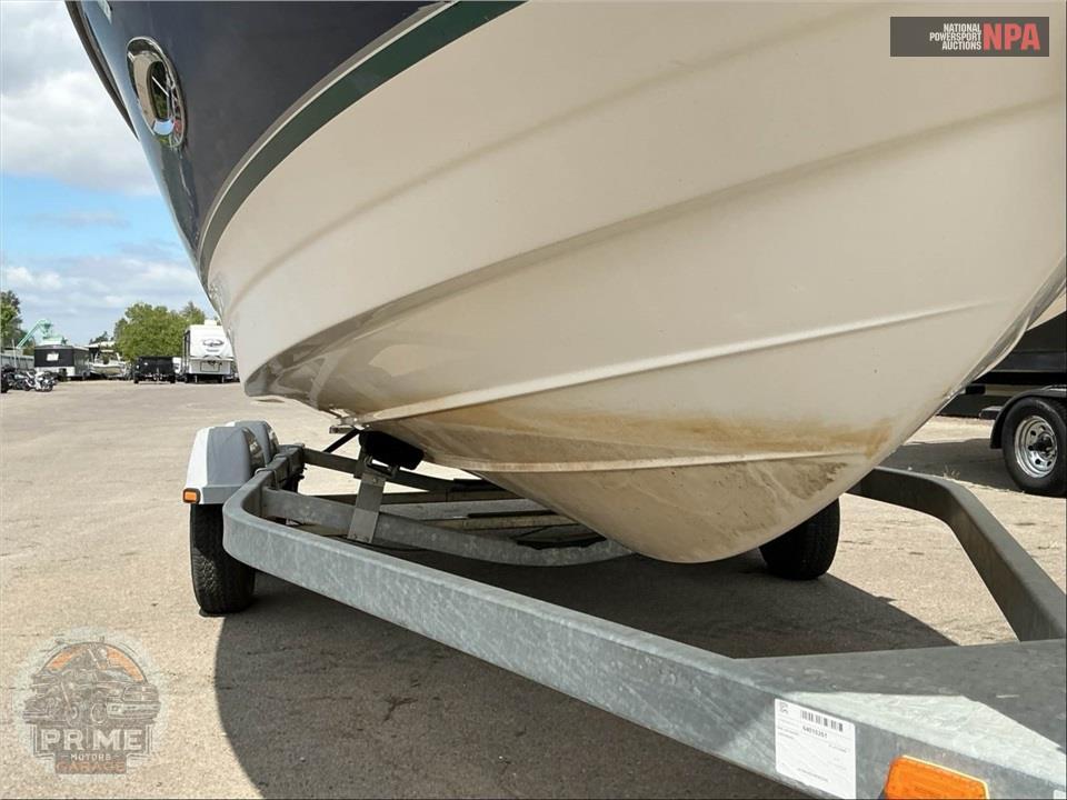 2009 Bayliner Marine 210 CU(**) DISCOVERY RUNABOUT SERIES — фото 15