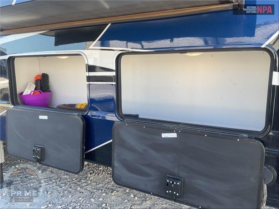 2024 Riverstone M-425FO - FIFTH WHEEL SERIES — фото 42