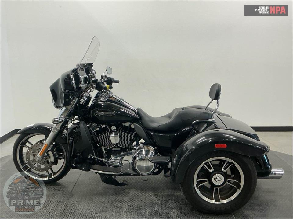 2016 Harley-Davidson FLRT FREEWHEELER — фото 3