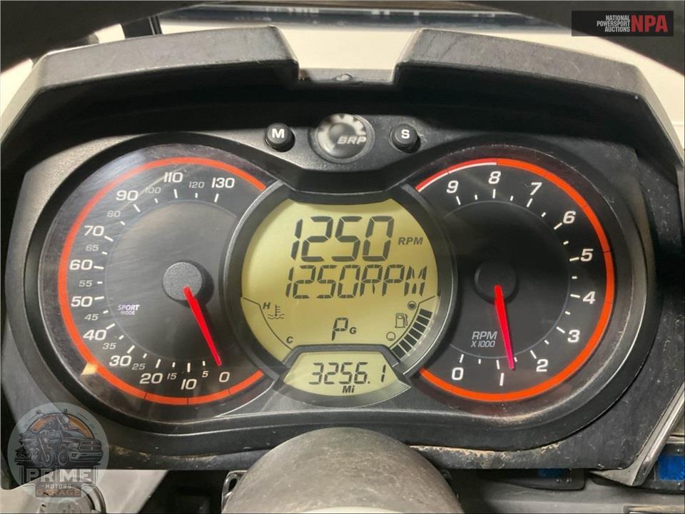 2017 Can-Am COMMANDER MAX 1000 LIMITED — фото 5