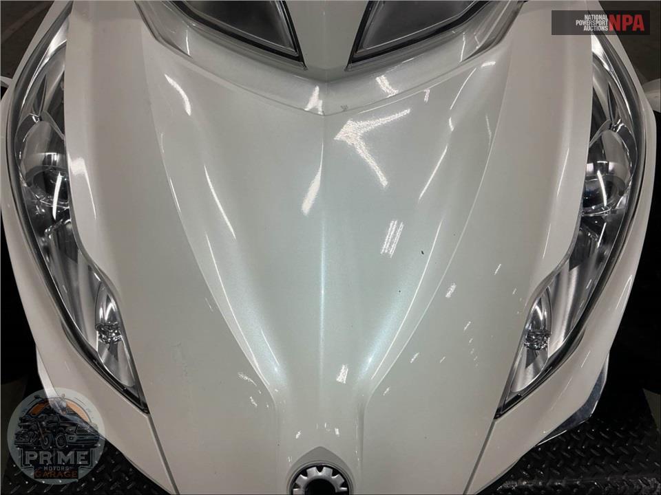 2014 Can-Am SPYDER RT SE6 LIMITED — фото 15
