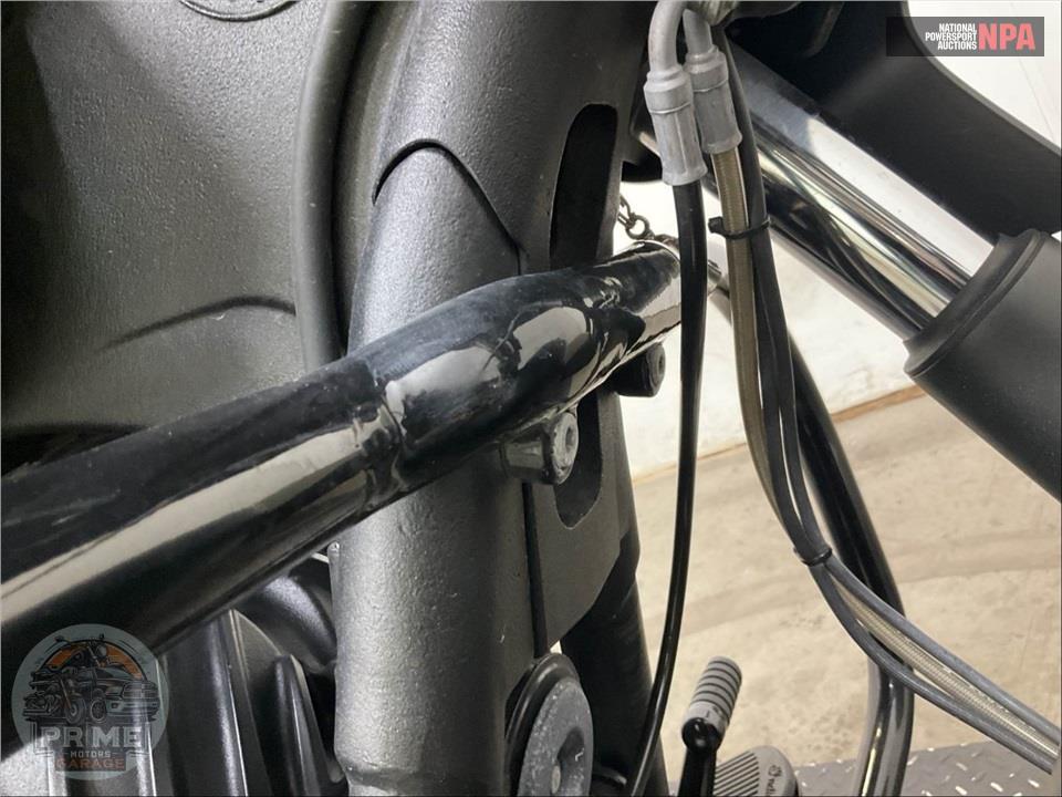 2018 Indian Motorcycle CHIEFTAIN DARK HORSE — фото 11