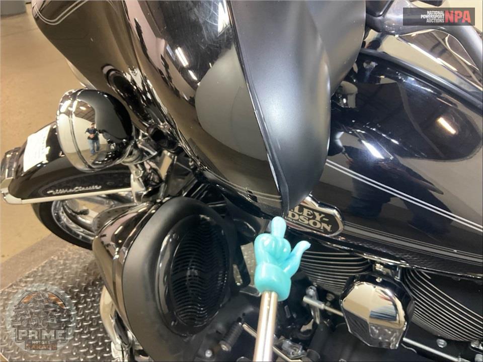 2013 Harley-Davidson FLHTCU UL CLSC EL GLIDE — фото 14