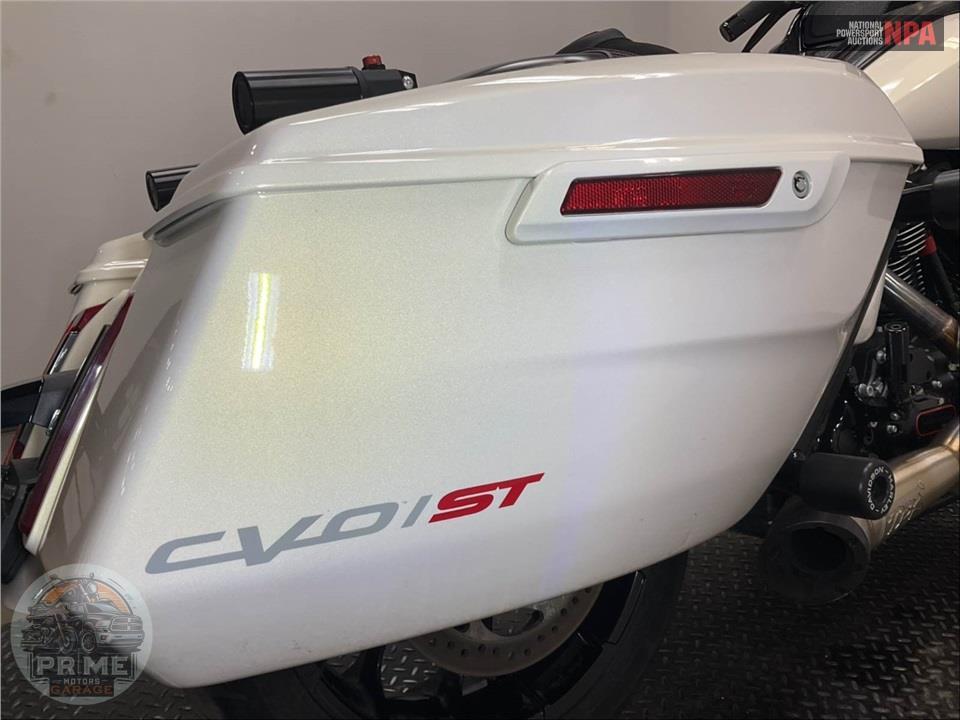 2024 Harley-Davidson FLTRXSTSE CVO ROAD GLIDE ST — фото 20