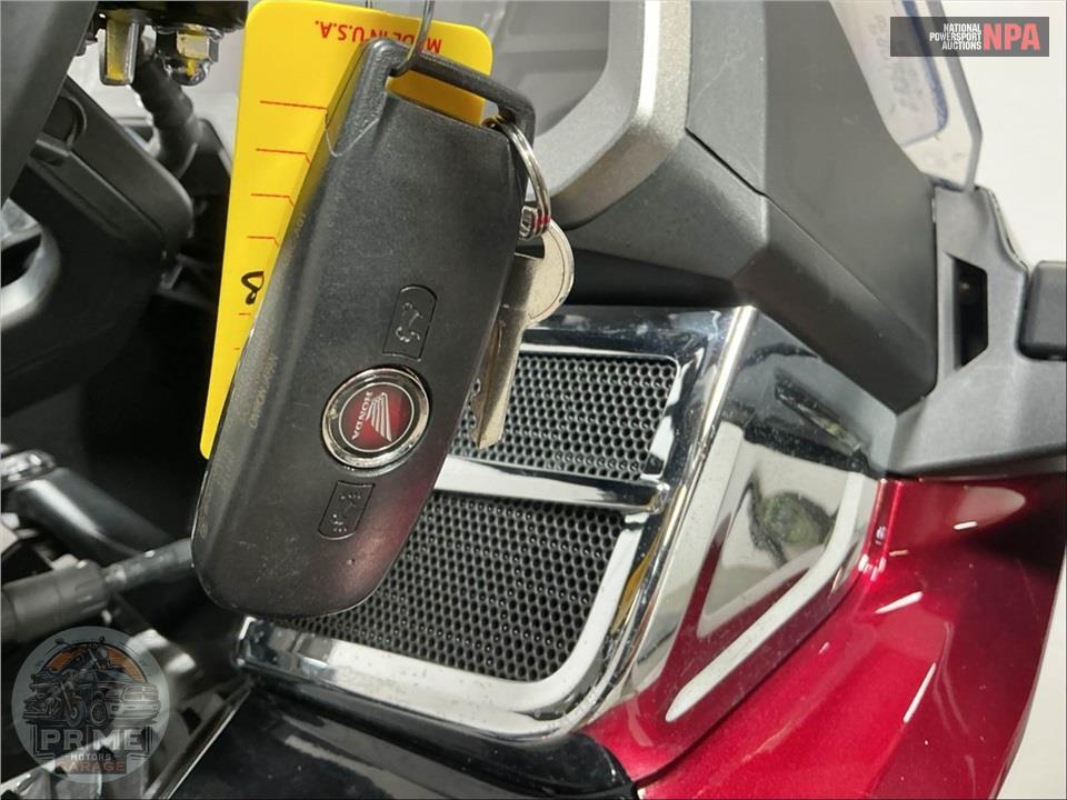 2021 Honda GL1800D GOLDWING TOUR DCT — фото 10