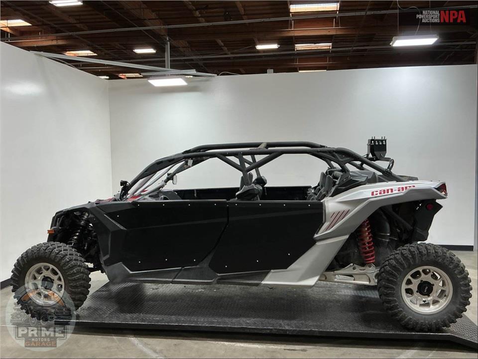 2024 Can-Am MAVERICK X3 MAX DS TURBO (RED AND SILVER) — фото 3
