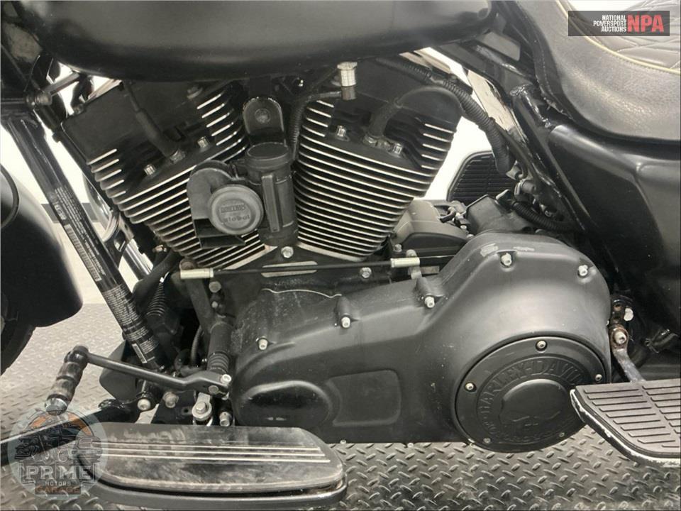 2015 Harley-Davidson FLTRX ROAD GLIDE — фото 7