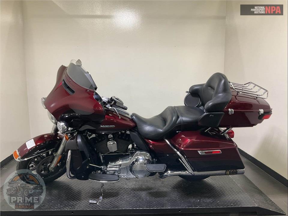 2015 Harley-Davidson FLHTK ELECTRA GLIDE ULTRA LIMITED — фото 3
