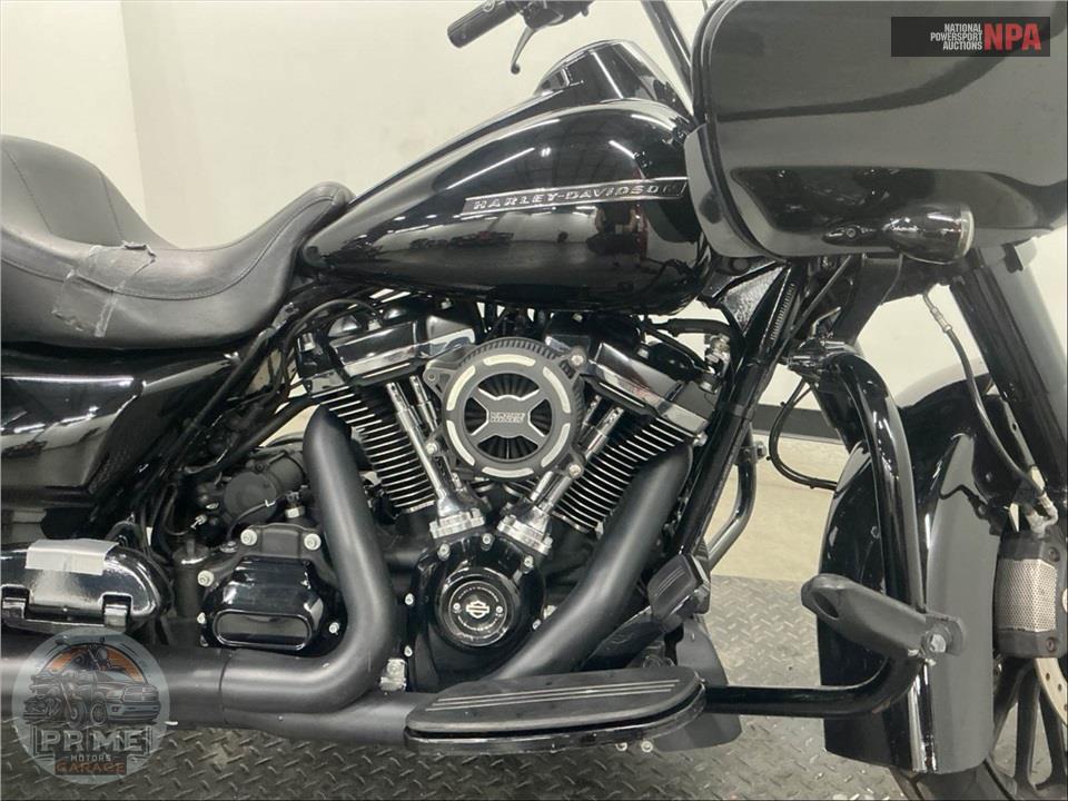2019 Harley-Davidson FLTRXS ROAD GLIDE SPECIAL — фото 6