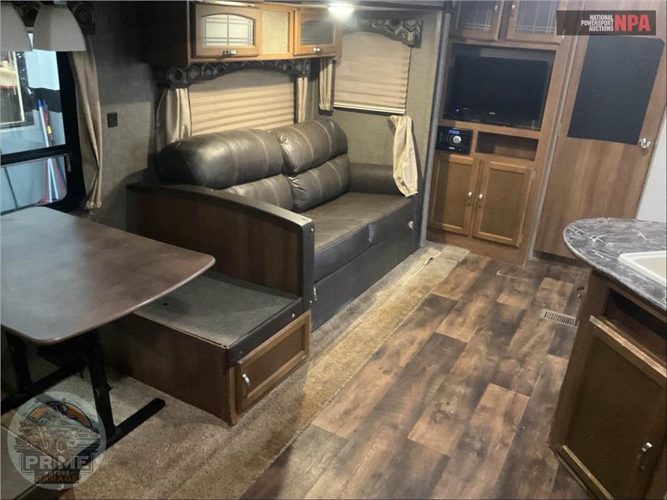 2017 Keystone Rv M-38 BH - SPRINGDALE SERIES — фото 6