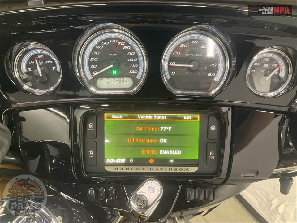 2017 Harley-Davidson FLHTK ULTRA LIMITED — фото 5
