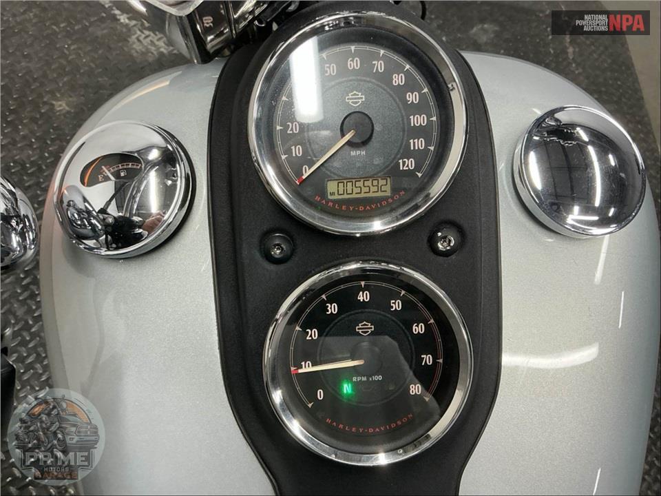 2014 Harley-Davidson FXDL DYNA LOW RIDER — фото 5