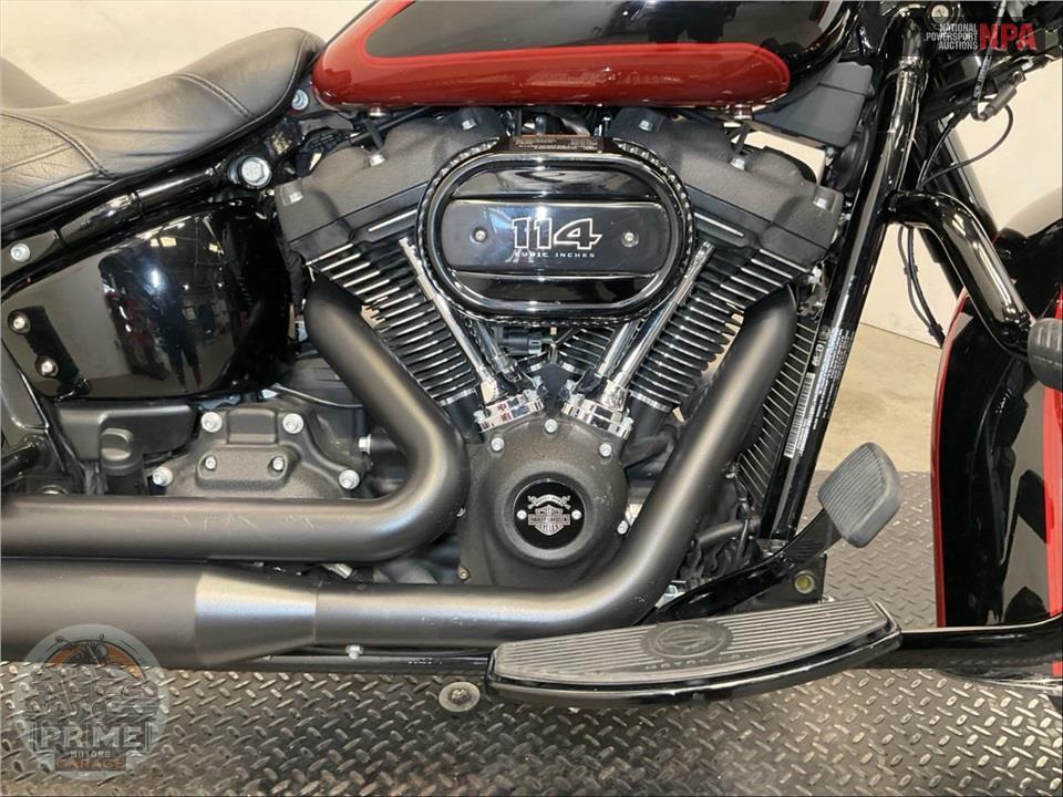 2024 Harley-Davidson FLHCS HERITAGE CLASSIC 114 — фото 6
