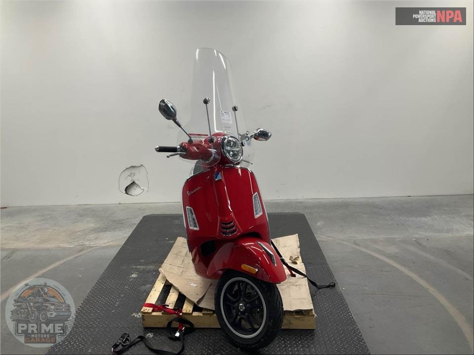 2024 Vespa GTS SUPER 300 — фото 2