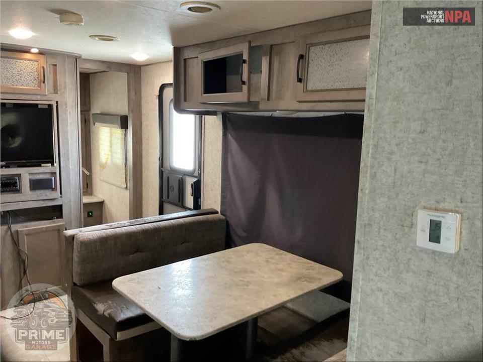 2020 Apex By Coachmen M-300 BHS -  SERIES — фото 8