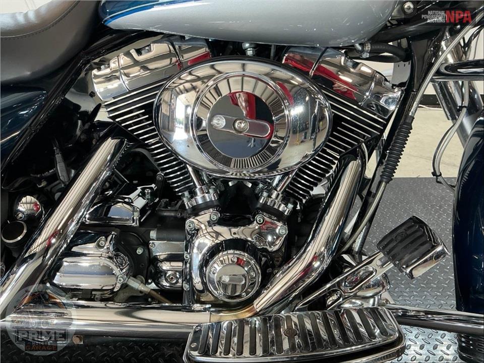 2001 Harley-Davidson FLHRI ROAD KING — фото 6