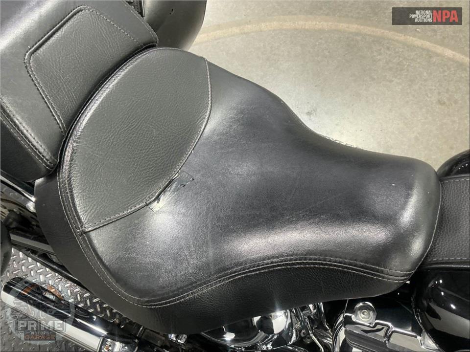 2016 Harley-Davidson FLSTF FAT BOY — фото 30