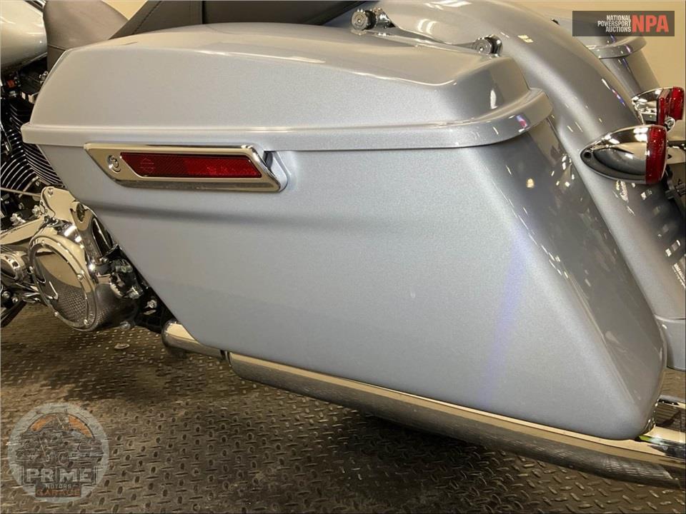 2023 Harley-Davidson FLHX STREET GLIDE — фото 15