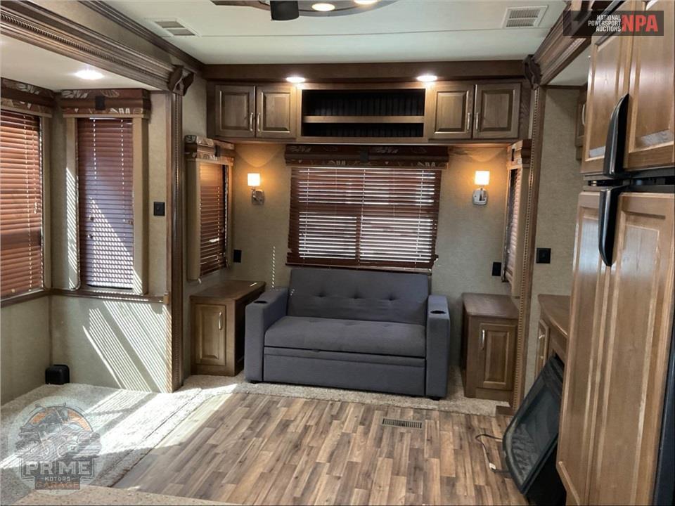 2016 Keystone Rv M-3600 RS - ALPINE FIFTH WHEEL SERIES — фото 7