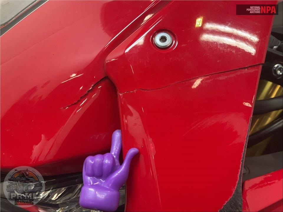 2023 Honda CBR1000RR — фото 15