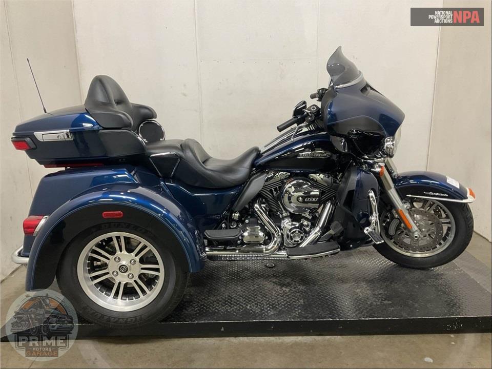 2014 Harley-Davidson FLHTCUTG TRIGLIDE ULTRA CLASSIC — фото 1