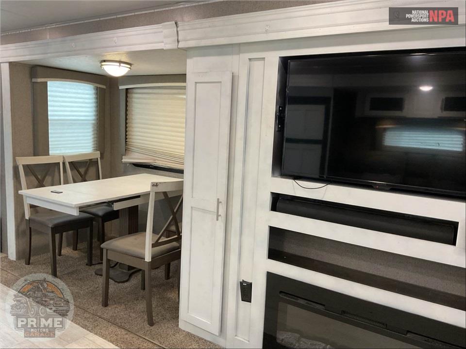2020 Rockwood By Forest River M-2906RS - ULTRA LITE SERIES — фото 8