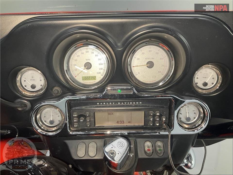 2012 Harley-Davidson FLHX STREET GLIDE — фото 5