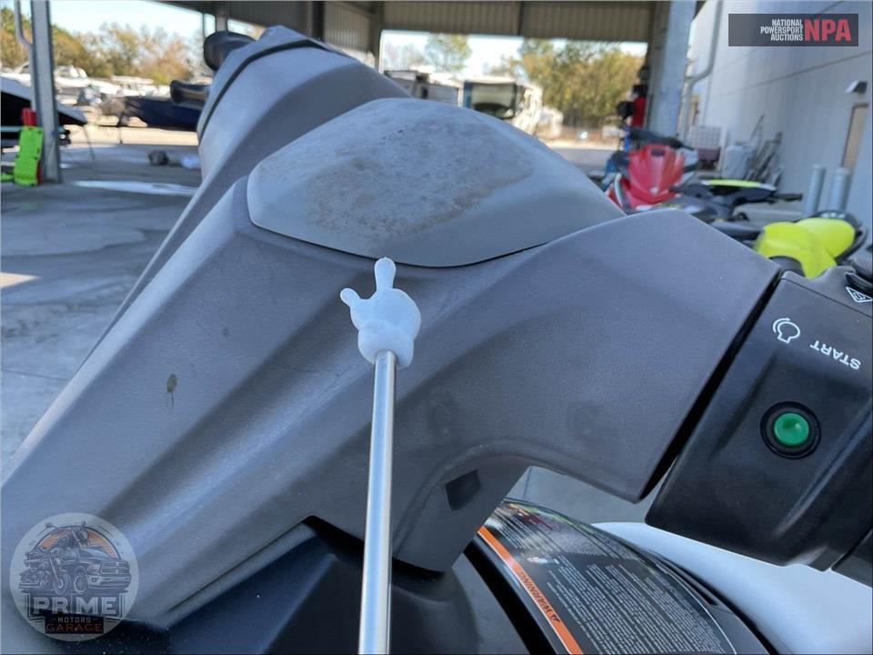 2016 Yamaha WAVE RUNNER VX DELUXE — фото 8