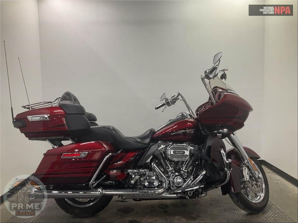 2015 Harley-Davidson FLTRUSE CVO ROAD GLIDE ULTRA — фото 1
