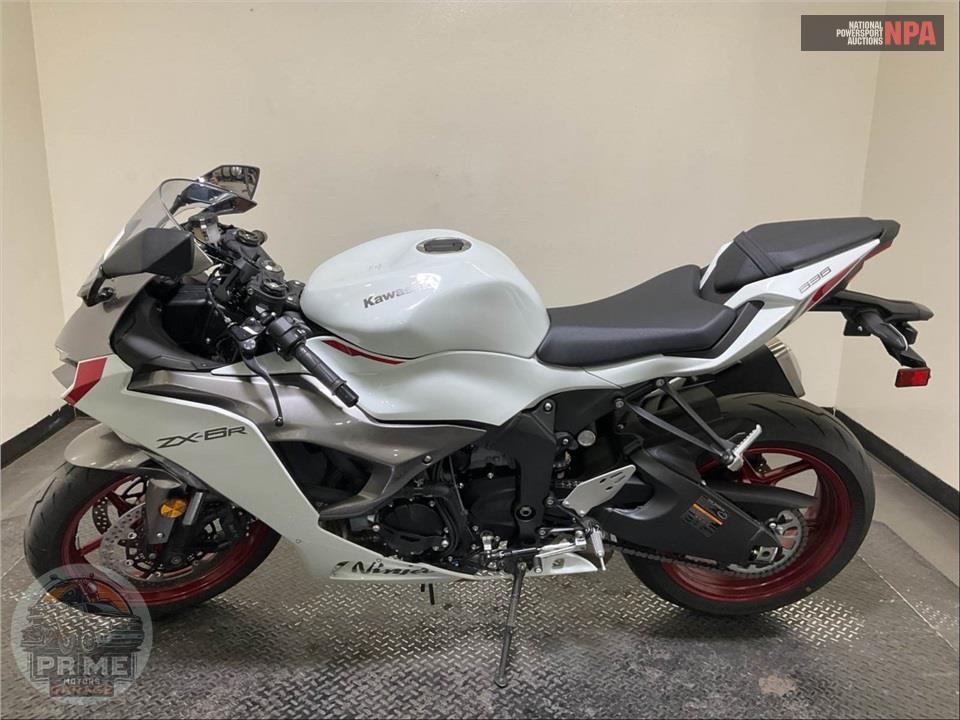 2025 Kawasaki ZX636KSFAL NINJA ZX-6R — фото 3