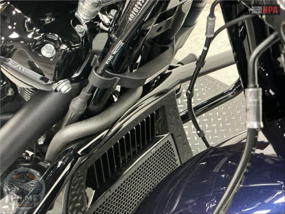 2025 Harley-Davidson FLHX STREET GLIDE — фото 13