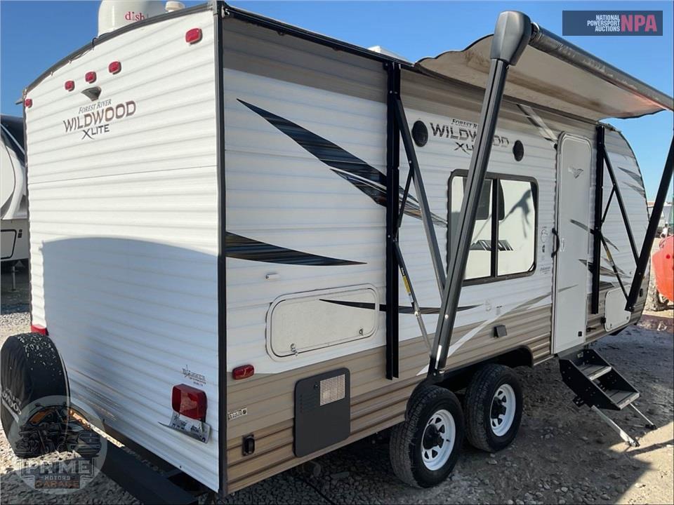 2018 Wildwood By Forest River M-171RBXL - X-LITE SERIES — фото 4