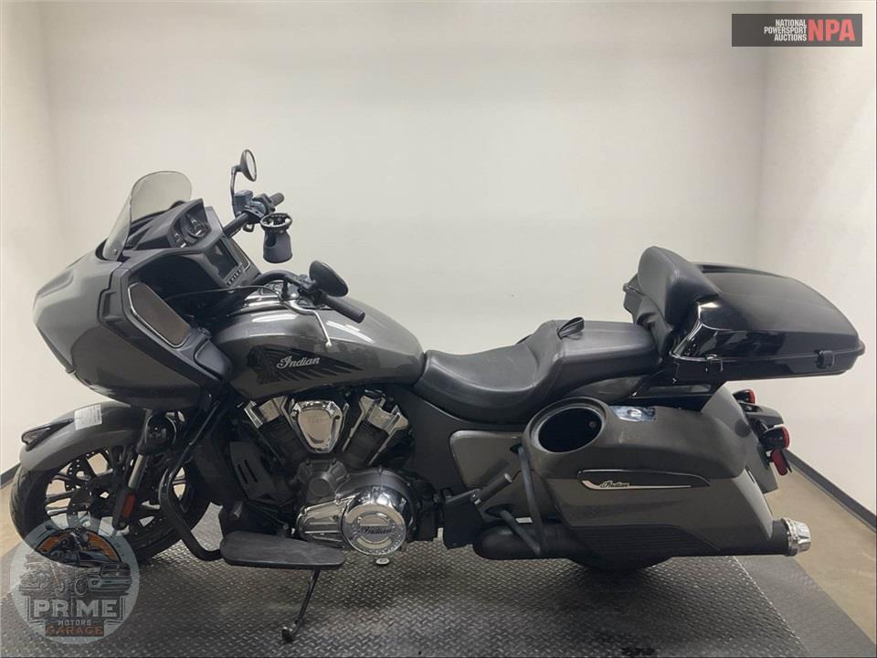 2020 Indian Motorcycle CHALLENGER — фото 3