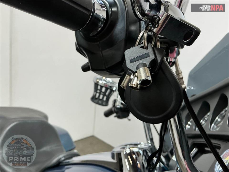 2020 Harley-Davidson FLHX STREET GLIDE — фото 11