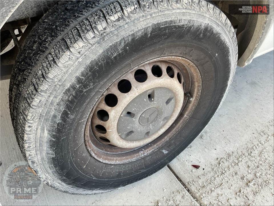 2011 Mercedes-Benz SPRINTER 2500 DIESEL — фото 35