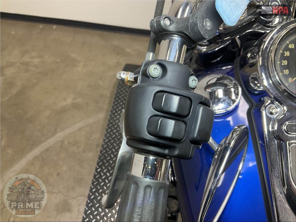 2015 Harley-Davidson FLD-103 DYNA SWITCHBACK — фото 34