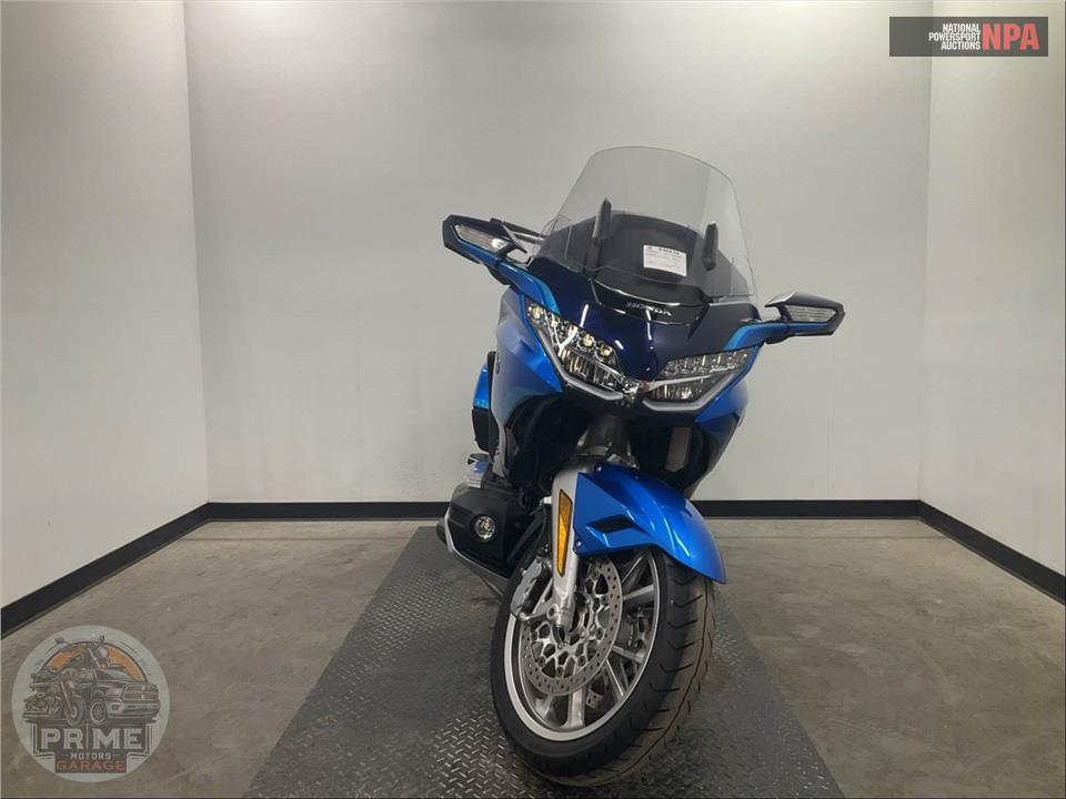 2022 Honda GL1800D GOLDWING TOUR DCT — фото 2