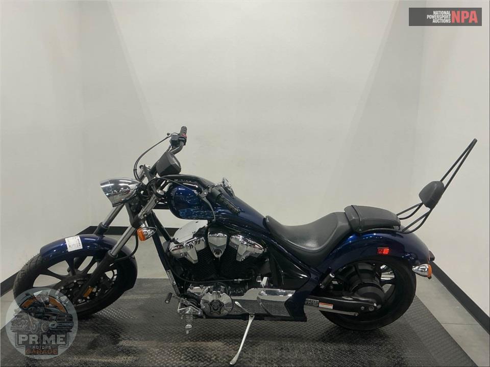 2020 Honda VT1300CX FURY — фото 3