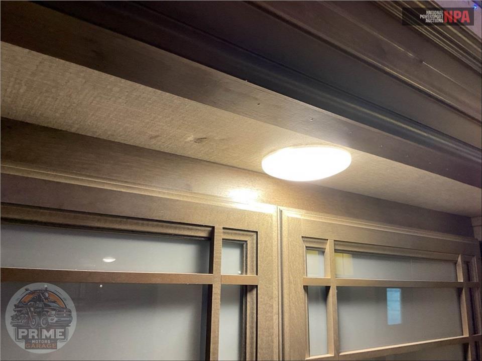 2019 Keystone Rv M-3811 MS - MONTANA 20TH ANNIVERSARY FIFTH WHEEL SERIES — фото 20