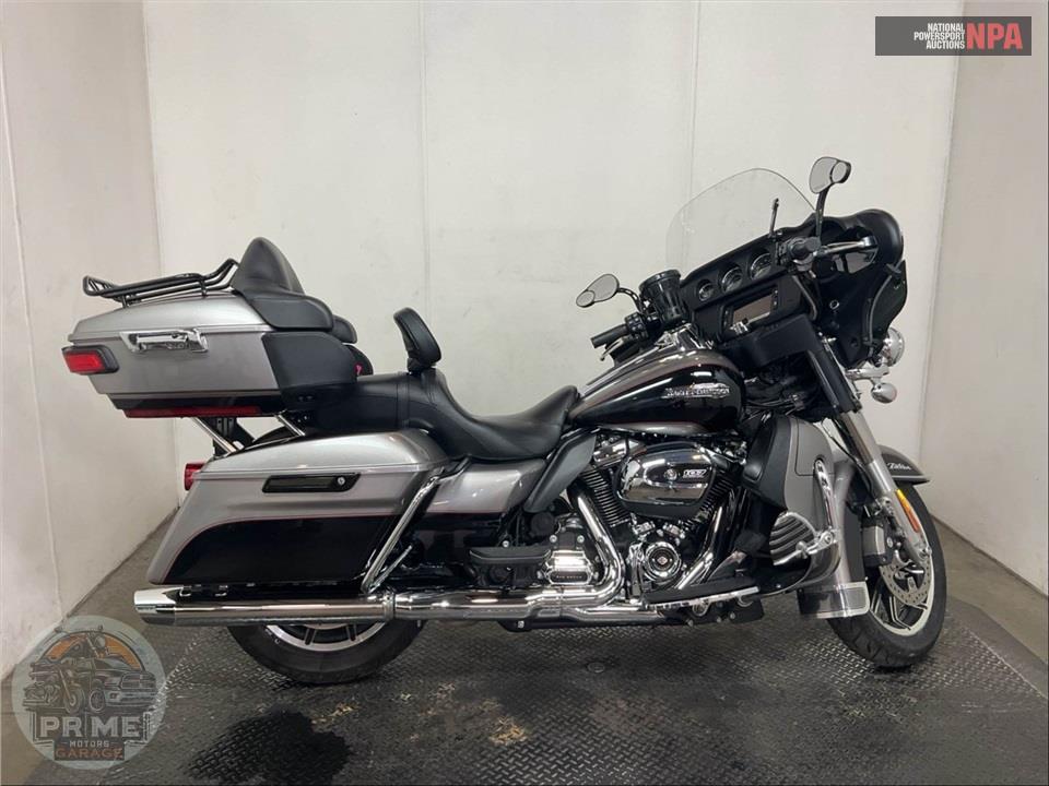 2017 Harley-Davidson FLHTCU ELECTRA GLIDE ULTRA CLASSIC — фото 1