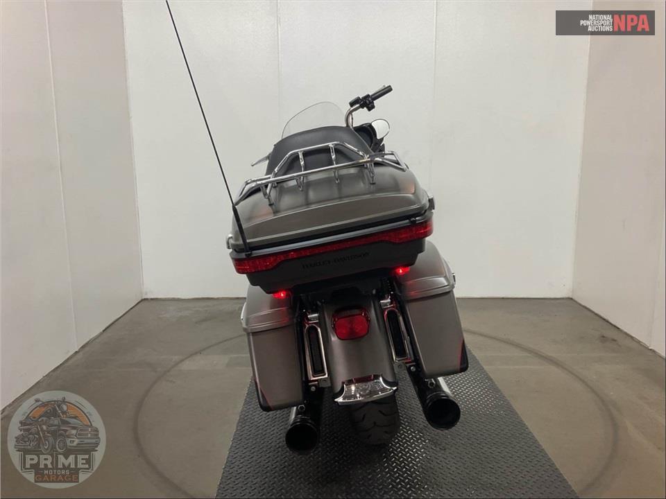 2018 Harley-Davidson FLHTK ULTRA LIMITED — фото 4